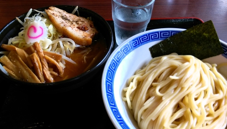 大勝軒○秀